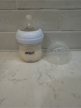 Philips AVENT reborn milk bottle